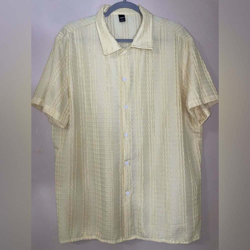 Yellow Short Sleeve Button-Up Shirt
